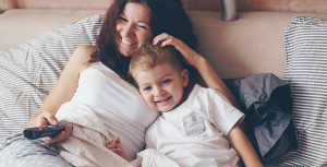 Cómo disfrutar Netflix en pijama según el momento del día